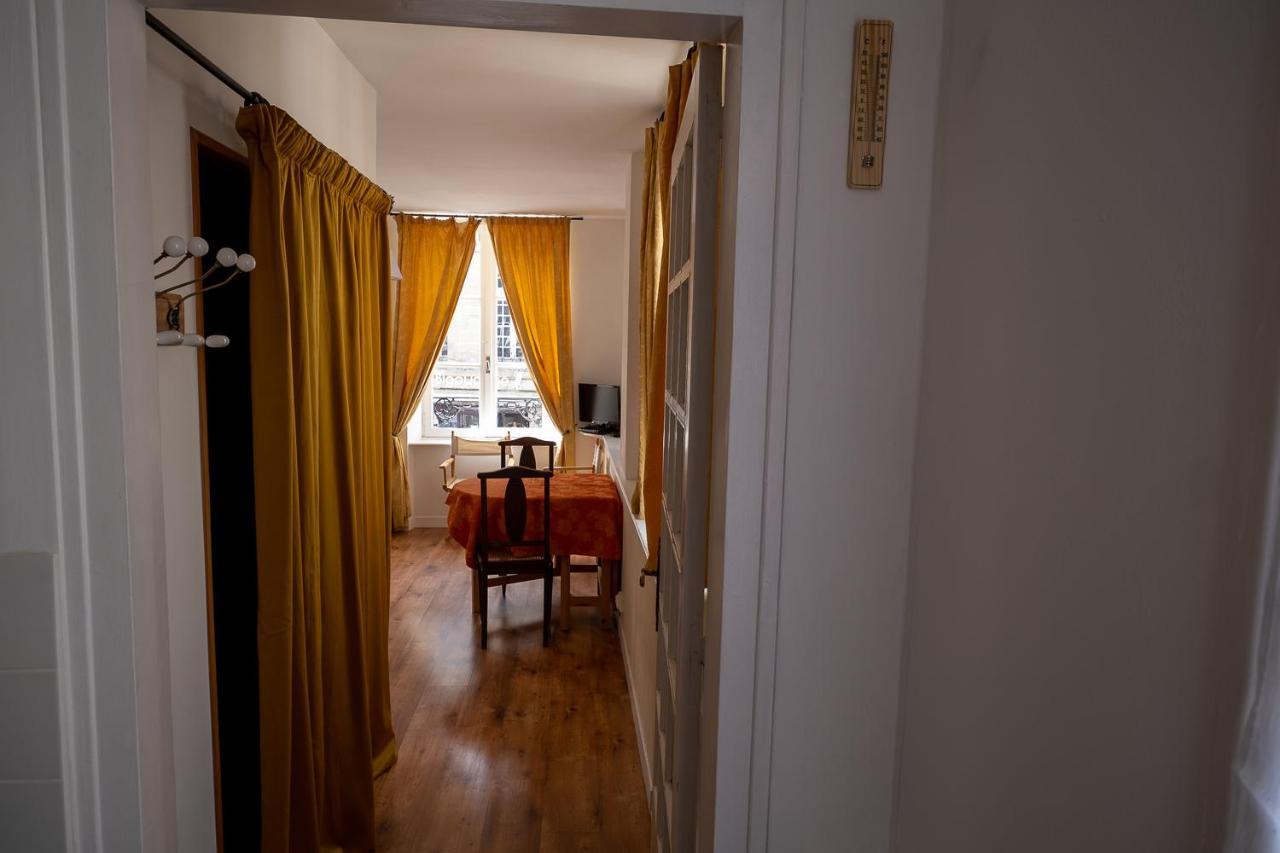 Appartement Place Des Cordeliers Dinan Eksteriør bilde